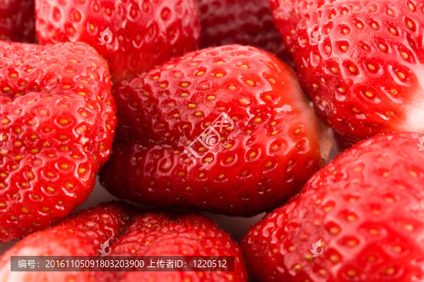 Strawberry的背景