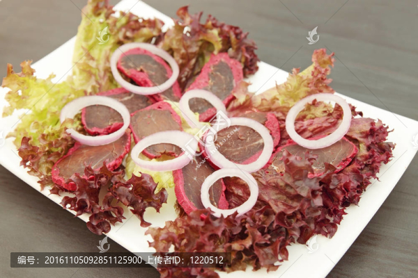 五香熏牛肉