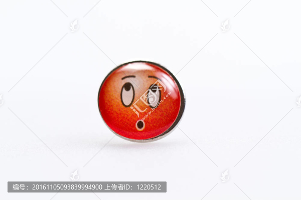 微笑的紅