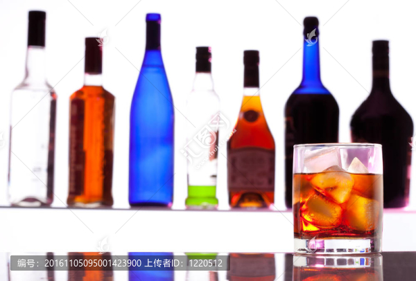 瓶底酒精飲料