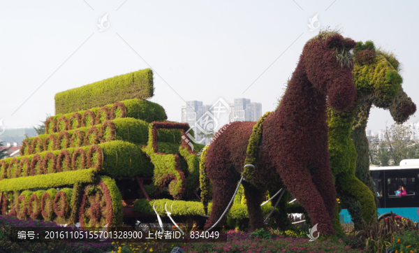 植物裝飾馬車