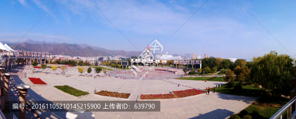 喀喇沁旗廣場(chǎng)