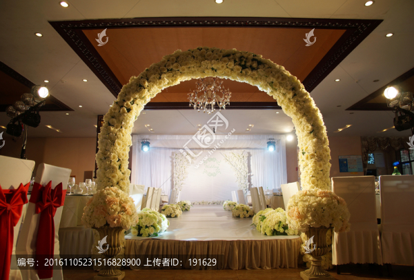 婚禮花門