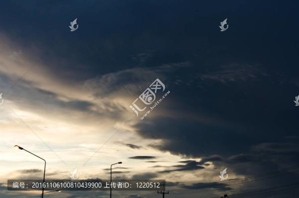 晚上的燈