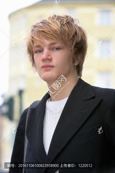 十幾歲的男孩