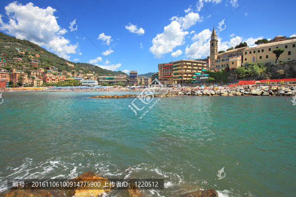 雷科-在意大利Mediterranean海域旅游小鎮(zhèn)。