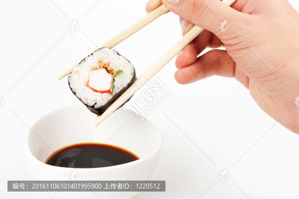 把美味的壽司醬油