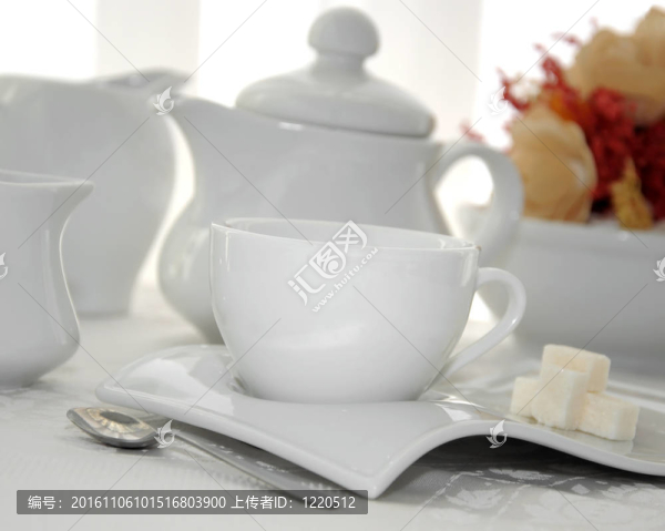 一杯加糖的茶