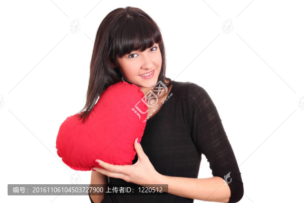 抱著一顆心的女孩