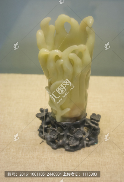 清代黃玉佛手插
