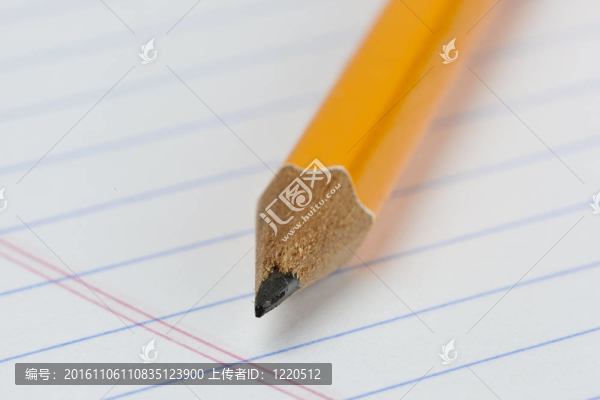 一個(gè)黃色的鉛筆