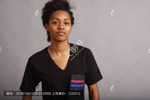年輕的女人
