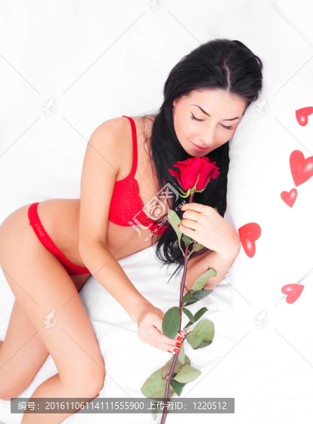 床上的女孩