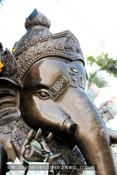 Ganesh粉紅色的Wat,Samarn形象；Chachoengsao；泰國。