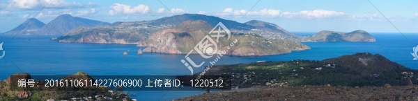 伊奧利亞群島的火山斜坡弗卡諾島上見(jiàn)過(guò)；西西里島；意大利