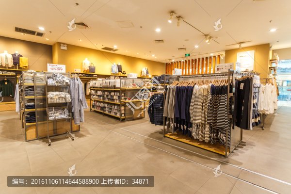 服裝店內(nèi)景