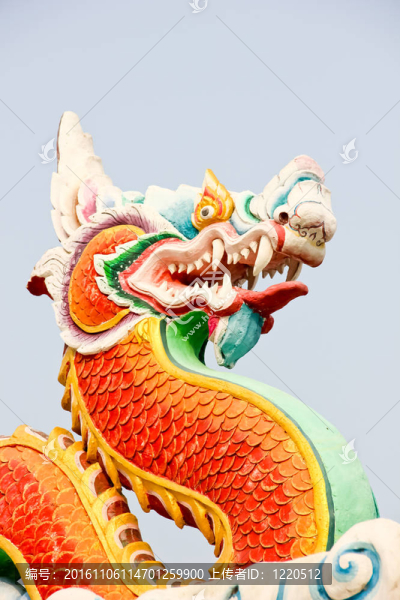 中式風(fēng)格的裝修和粉刷；WatSamarn；Chachaengsao；泰國(guó)