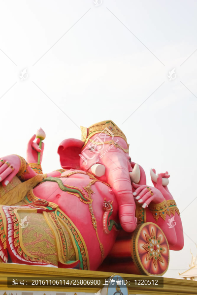 Ganesh粉紅色的Wat,Samarn形象；Chachoengsao；泰國(guó)。
