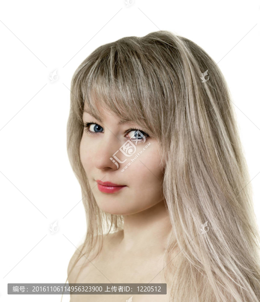 一個(gè)美麗女孩的肖像