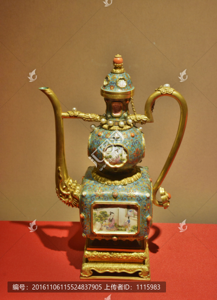 清代金胎畫琺瑯西洋人物圖壺