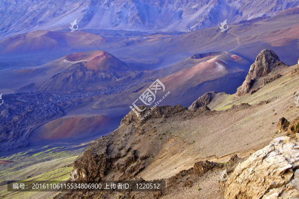 哈雷阿卡拉火山口；Mau