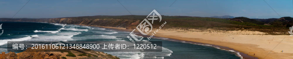 在薩格里什美麗的海灘