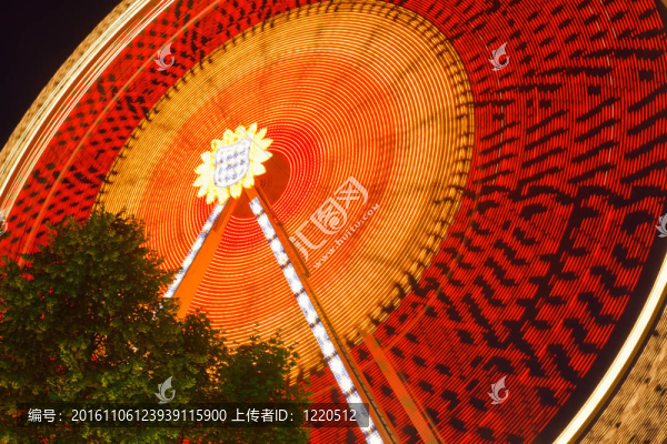 移動的旋轉木馬