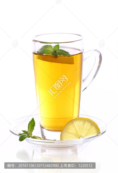 一杯熱薄荷茶