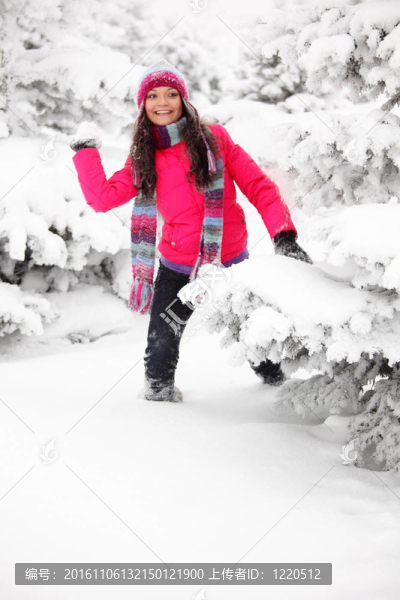 玩雪球