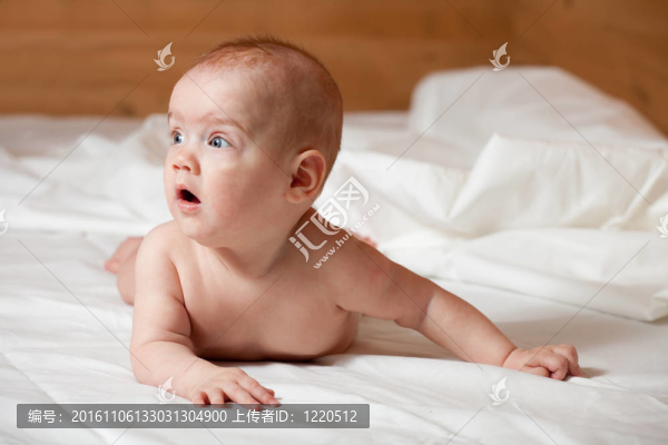 5個(gè)月大的女?huà)? title=