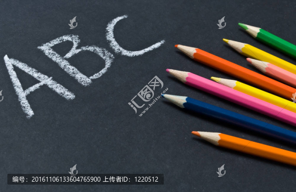 第一個(gè)字母和鉛筆