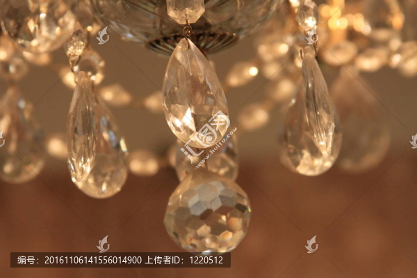 吊燈