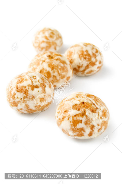 spicecakes孤立在白色背景