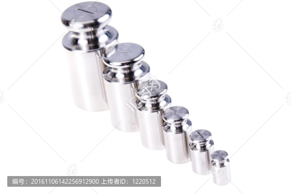 校準重量銀；白色背景隔離