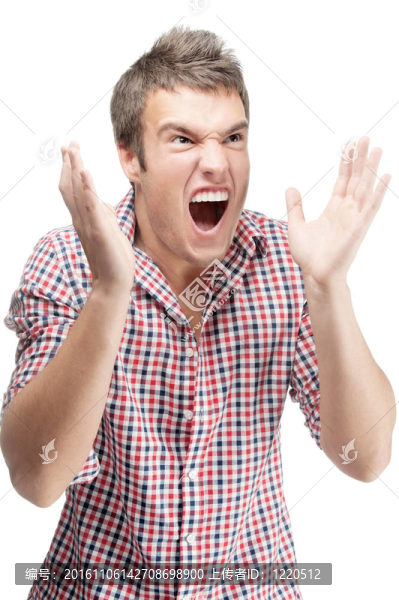 在格子襯衫的年輕人