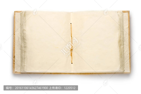 白色孤立的舊書