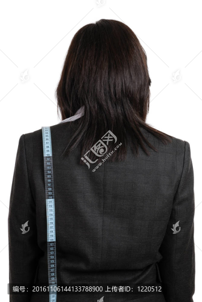 女商人背著一條卷尺