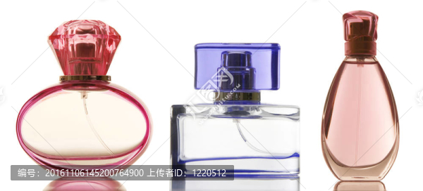在玻璃瓶里的香水