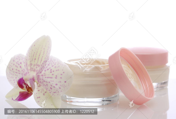 面霜和蘭花