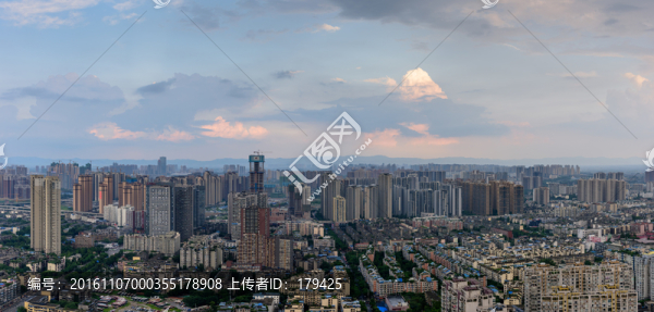 俯瞰成都市中區(qū)全景接片