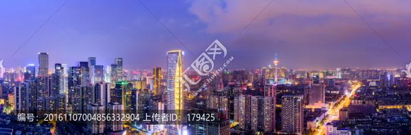 俯瞰成都市中區(qū)夜景全景接片