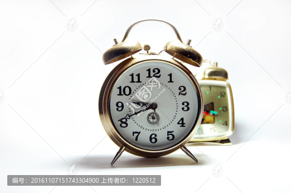 兩個老時鐘。