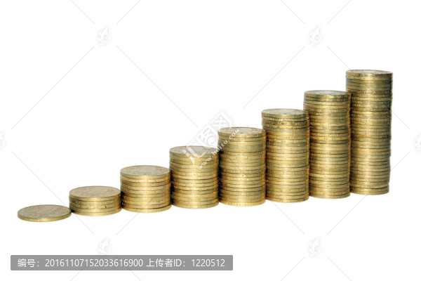 烏克蘭硬幣；金字塔。（隔離的）