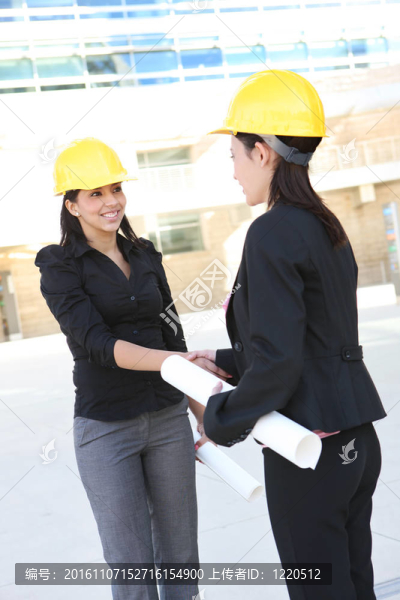 業(yè)務建設女性握手