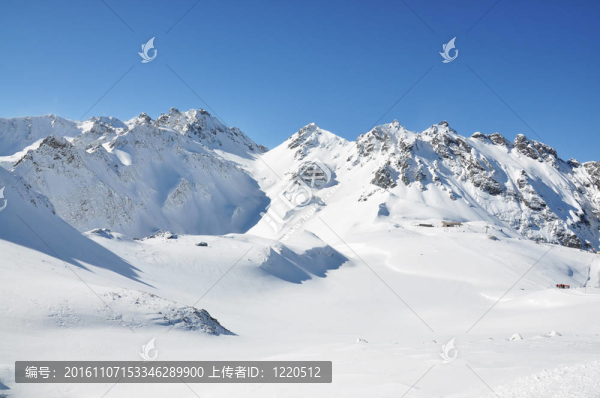 皮措爾山；瑞士著名的滑雪勝地