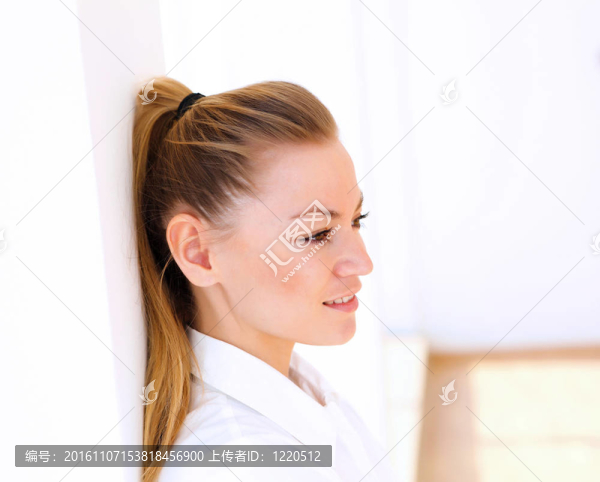 年輕漂亮的女商人