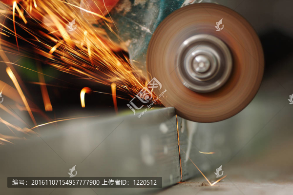 金屬鋸