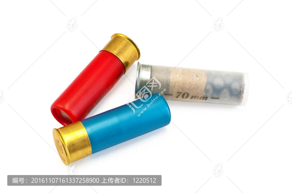 三個(gè)彩色墨盒的獵槍