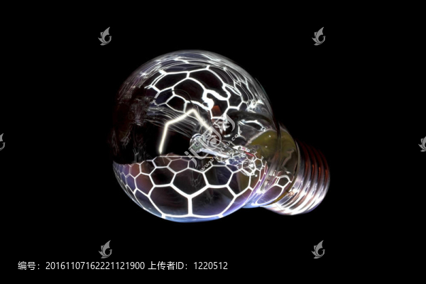 黑色背景上的燈泡