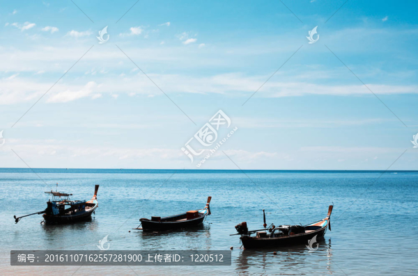 長尾船